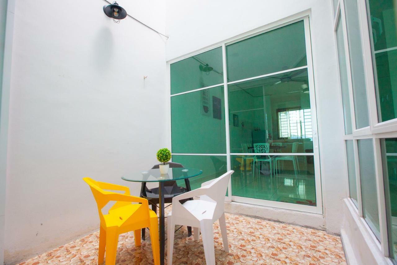 The Only Sea View In Town Villa Kuah Luaran gambar
